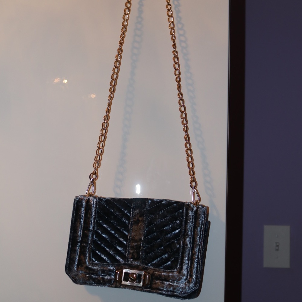 BRAND NEW SHOULDER BAG